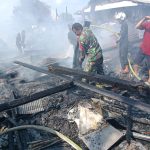 Babinsa Kodim 1425/Jeneponto Sigap Hadapi Kobaran Api, Kebersamaan Selamatkan Harapan