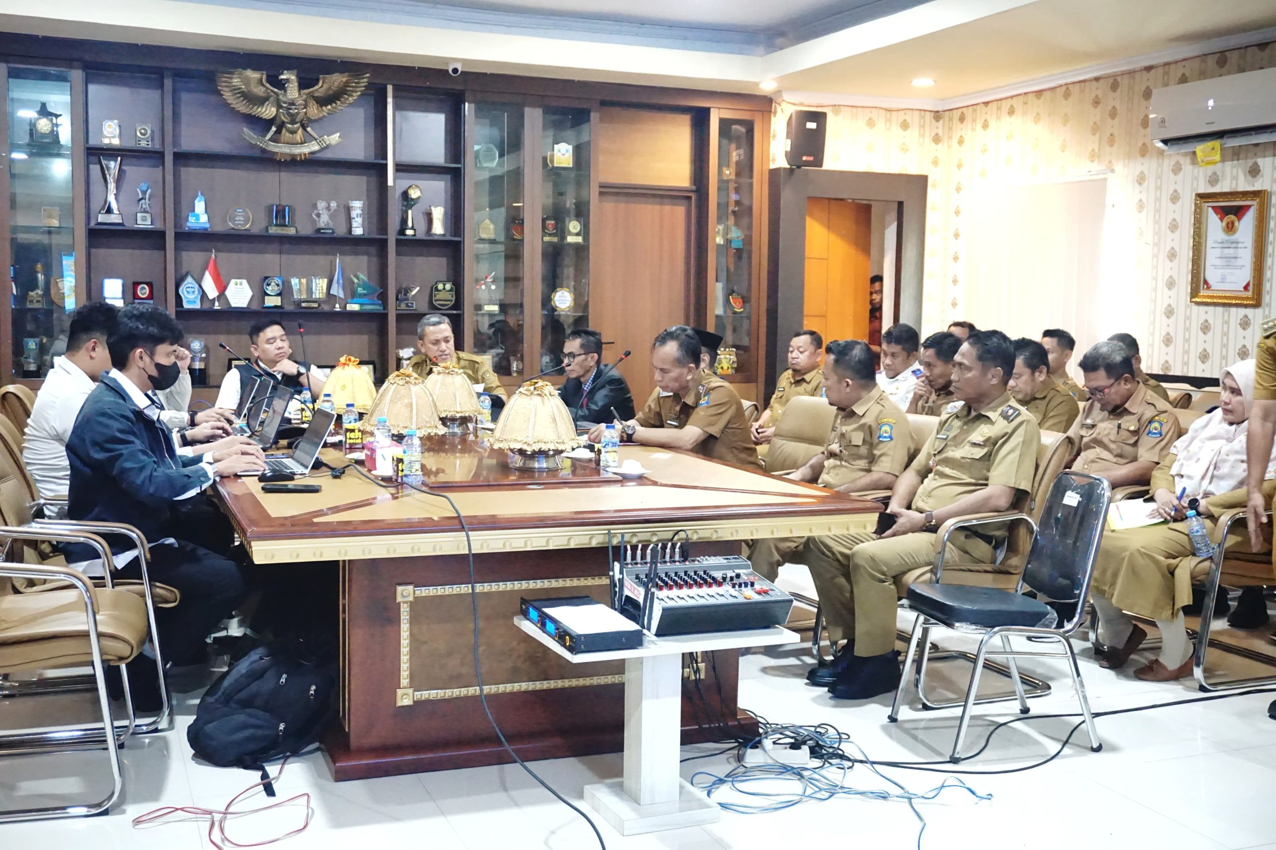 PEMKAB JENEPONTO GELAR RAKOR PENDALAMAN RISIKO KORUPSI BERSAMA KPK RI