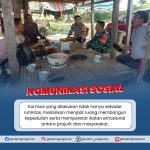 Babinsa Kodim 1425/Jeneponto Tebar Kehangatan Lewat Komsos, Perkuat Kebersamaan dan Ketahanan Wilayah