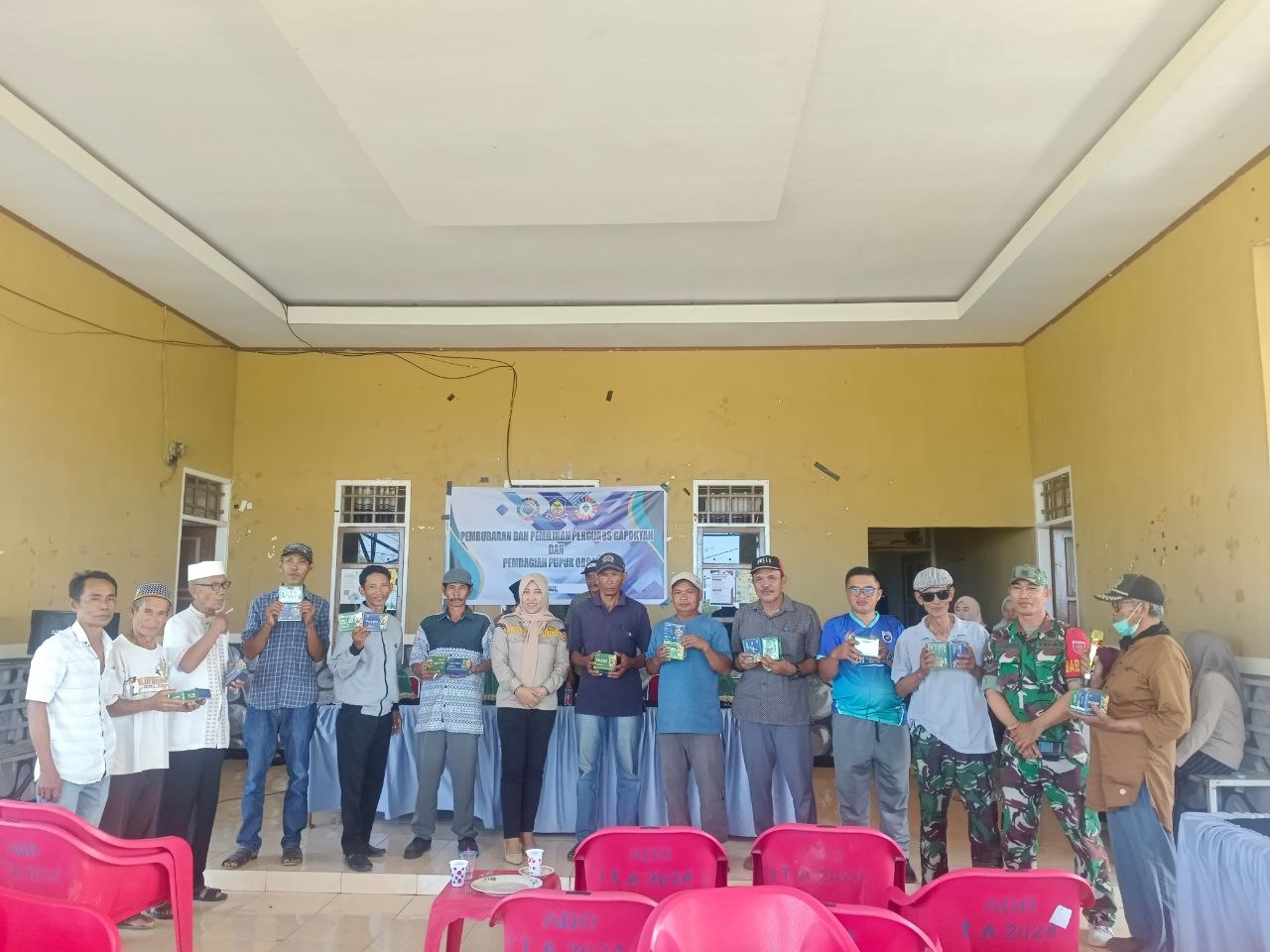 Babinsa Kodim 1425/Jeneponto Hadir Mengawal Kebersamaan: Dari Pembubaran hingga Harapan Baru Gapoktan